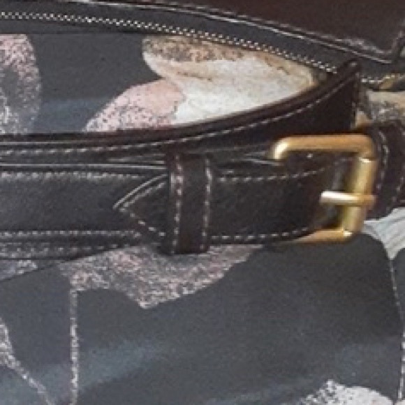 Dooney & Bourke Kingston shoulder bag - Picture 11 of 13